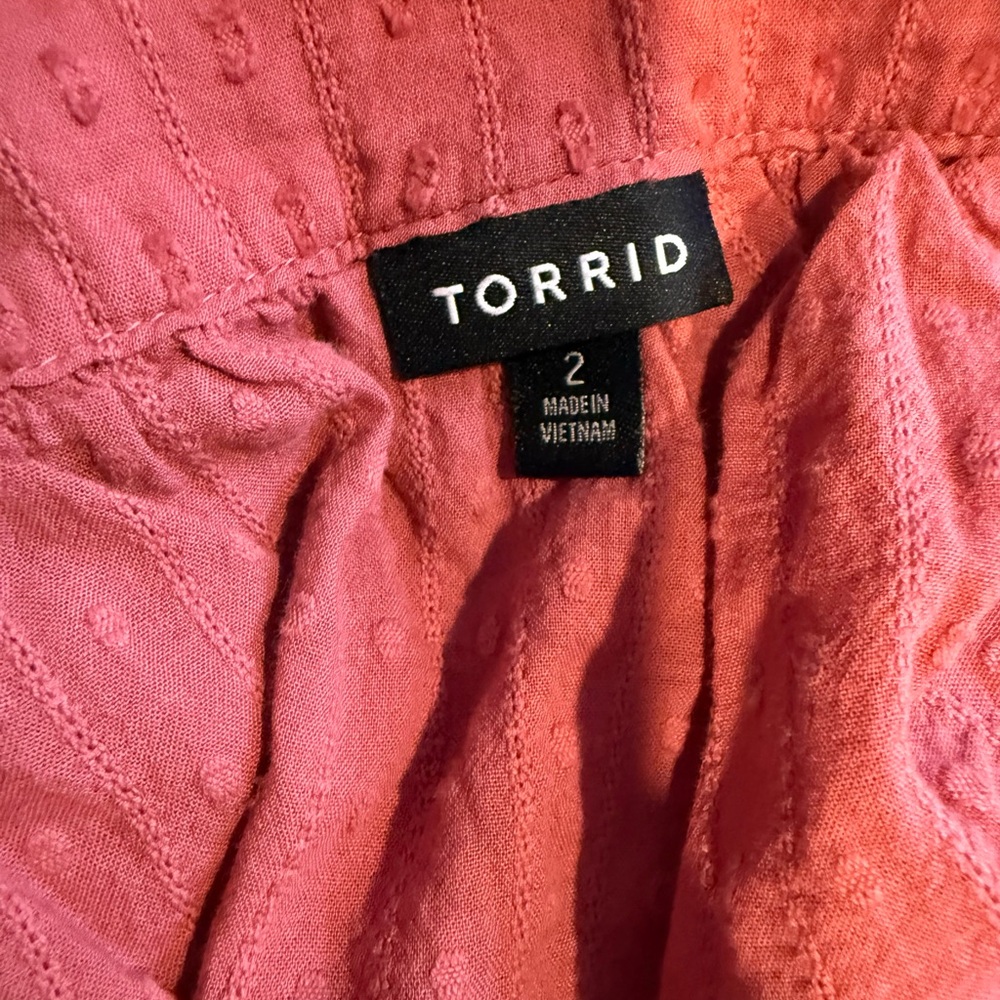 Torrid Textured Coral Square Neck Blouse - Picture 5 of 6